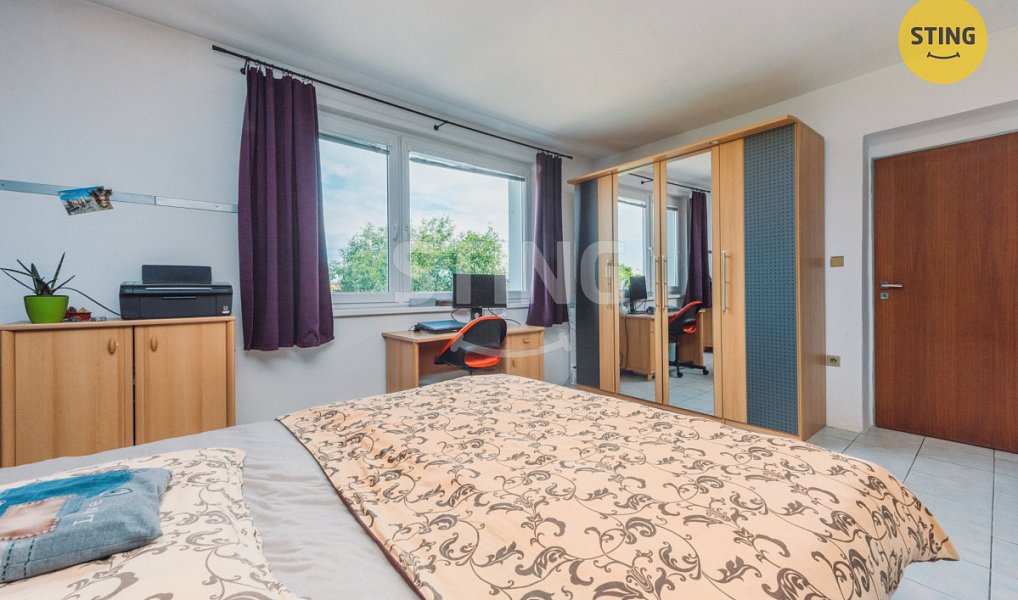 Prodej domu 171 m² s pozemkem 336 m², Srch – náhled fotky 15