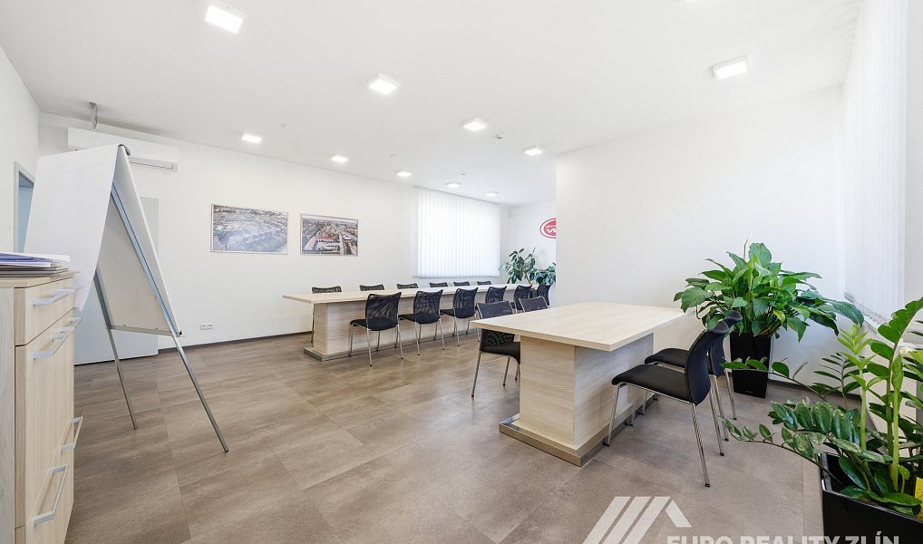 Prodej skladovacích prostor 643 m², Zlín – náhled fotky 14
