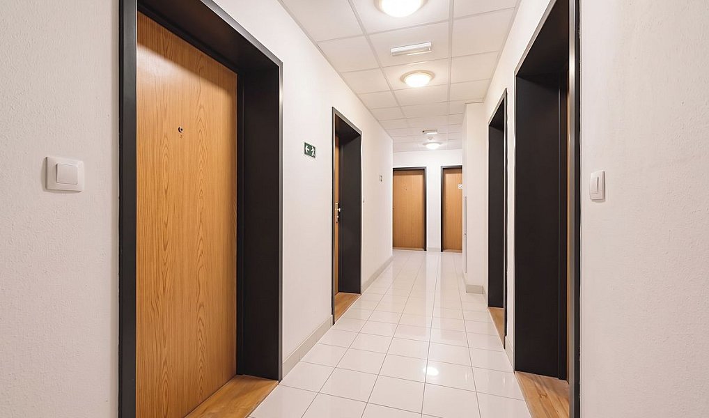 Prodej bytu 1+kk 94 m², Hostivice – náhled fotky 12