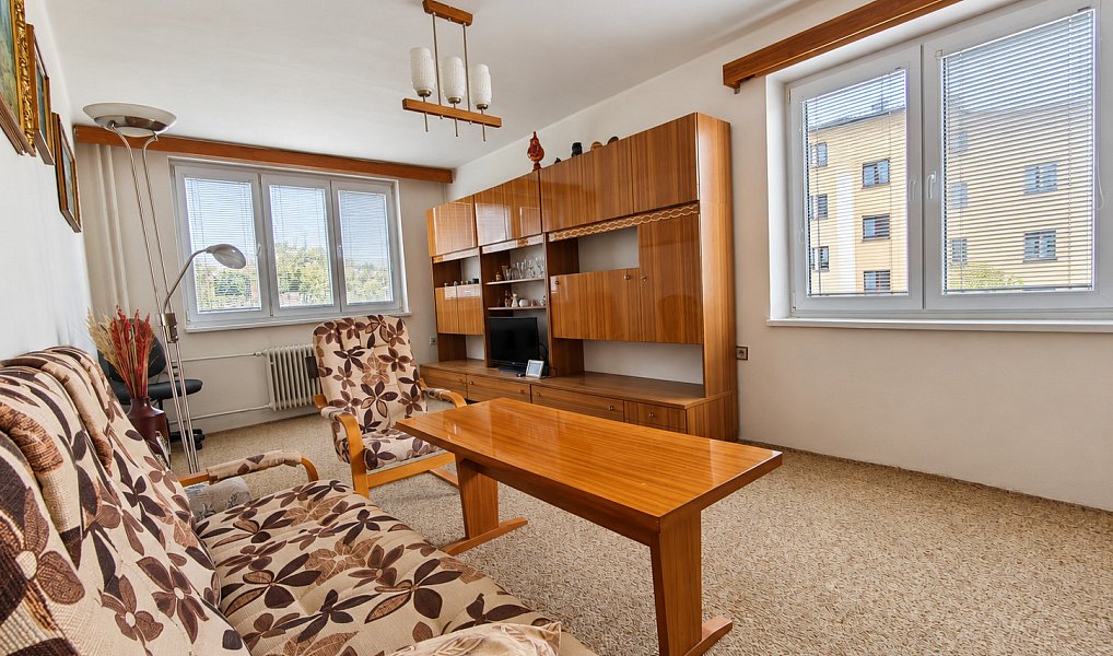 Pronájem bytu 3+1 73 m², České Budějovice – fotka 1 z 16