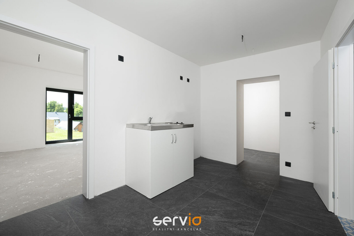 Prodej komerčního objektu (jiného typu) 29 m² — photo 2
