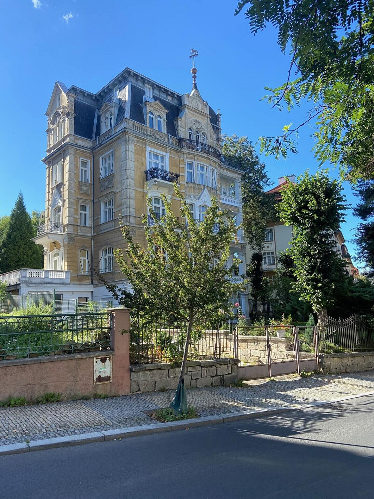 Prodej bytu 3+kk 74 m², Karlovy Vary