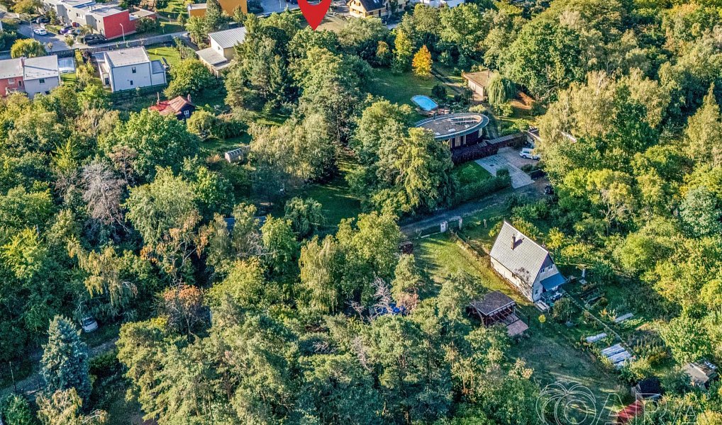 Prodej stavebního pozemku 2 115 m², Husinec – náhled fotky 14