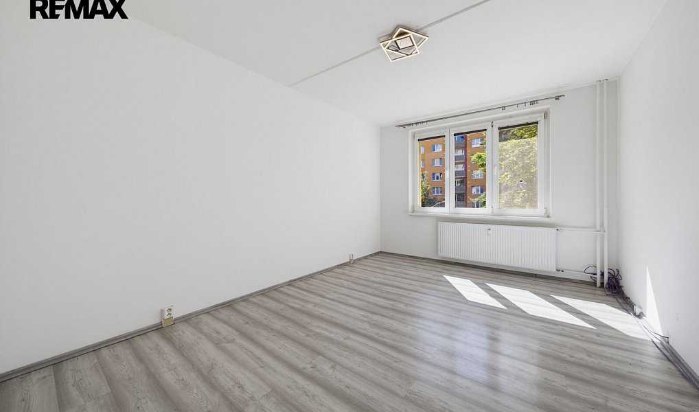 Prodej bytu 4+1 77 m², Chomutov – náhled fotky 3