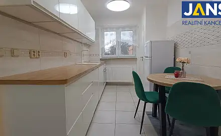 Pronájem bytu 2+1 63 m²