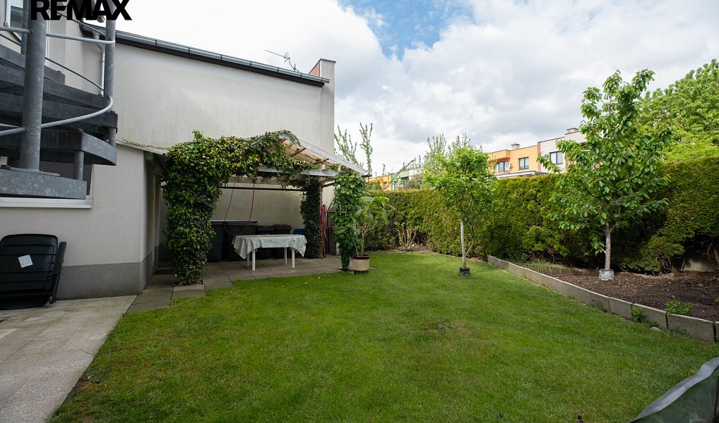 Prodej domu 240 m² s pozemkem 297 m², Hlučín – náhled fotky 22