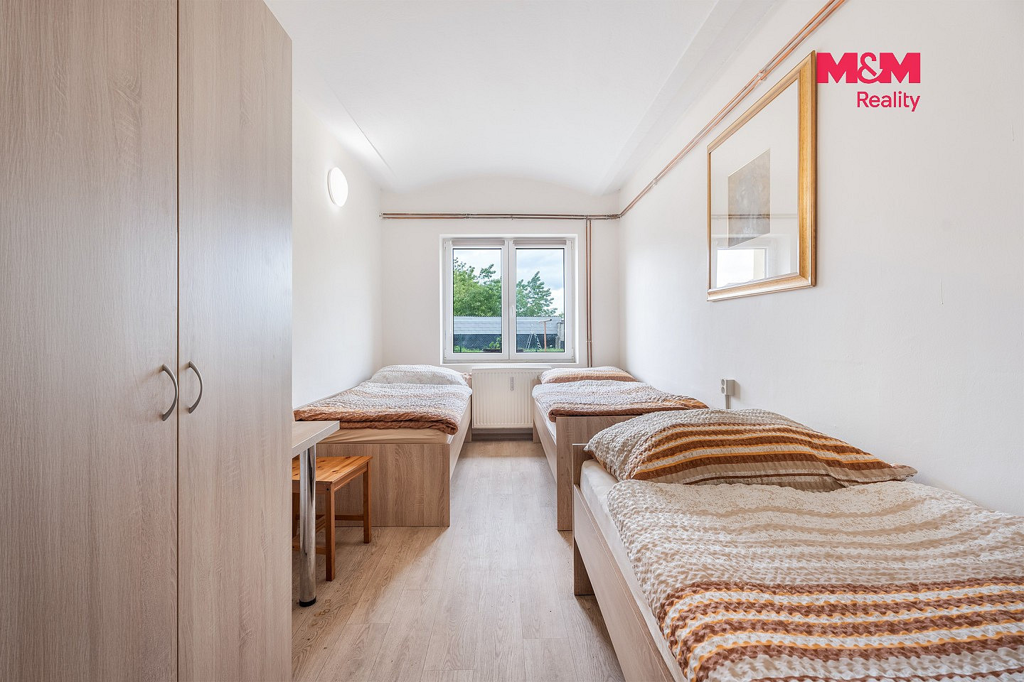 Prodej nájemního domu, činžáku 732 m² — photo 2