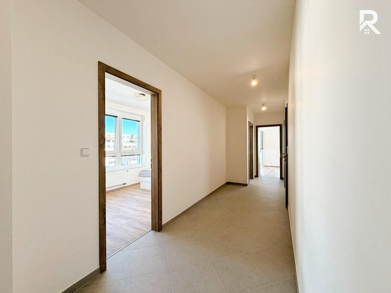 Pronájem bytu 3+kk 75 m² — photo 5