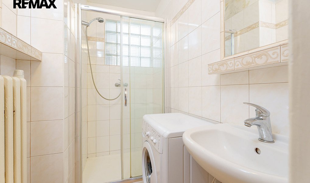 Prodej domu 269 m² s pozemkem 496 m², Praha – náhled fotky 29