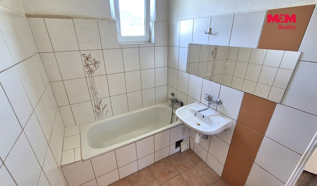 Prodej bytu 1+1 50 m², Obrnice – náhled fotky 7