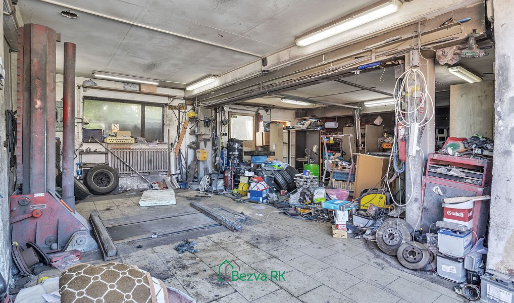 Prodej domu 224 m² s pozemkem 542 m², Beroun – náhled fotky 40