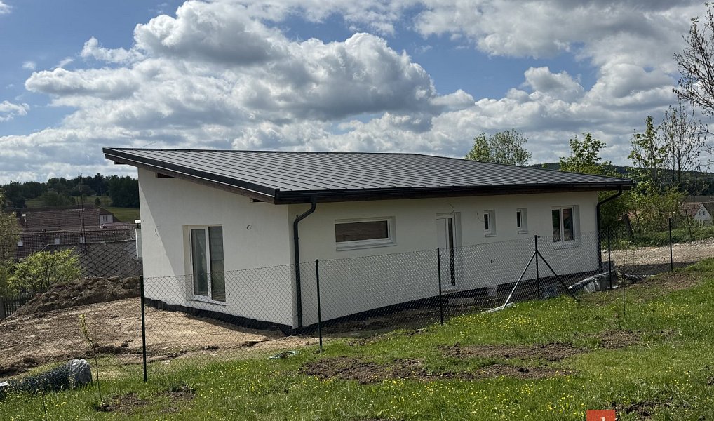 Prodej domu 92 m² s pozemkem 818 m², Spálené Poříčí – náhled fotky 3