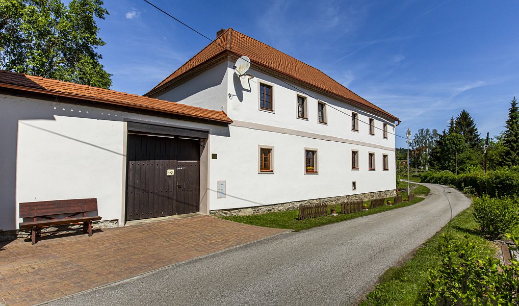 Prodej domu 557 m² s pozemkem 1 437 m², Kájov – náhled fotky 7