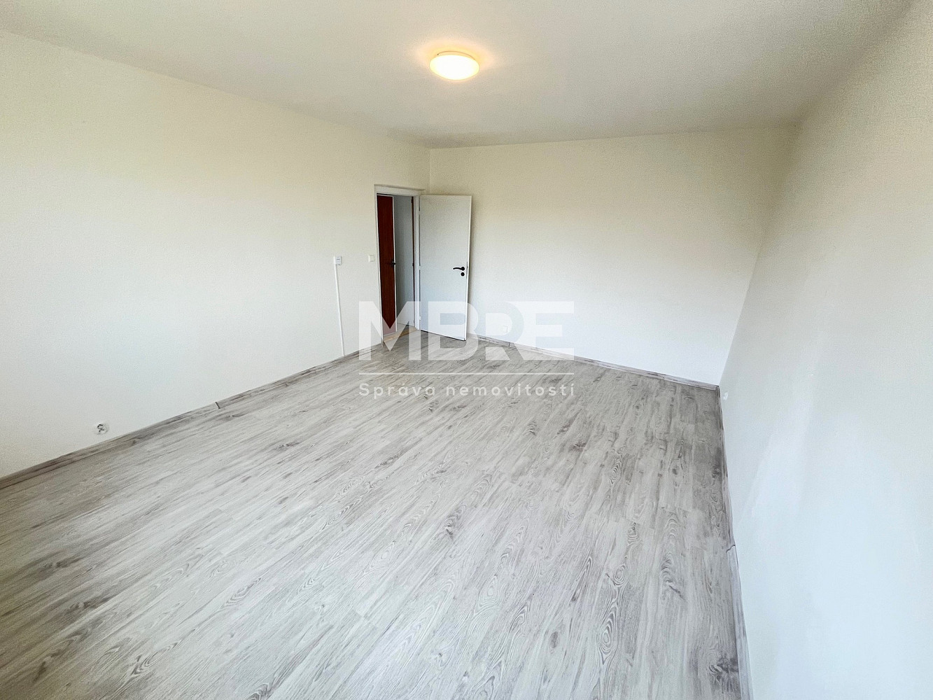 Pronájem bytu 1+1 39 m² – fotografie 5