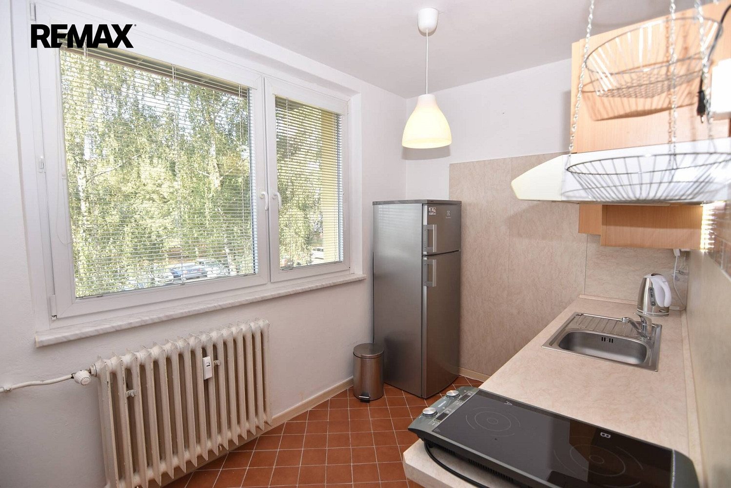 Pronájem bytu 1+1 35 m² – fotografie 2