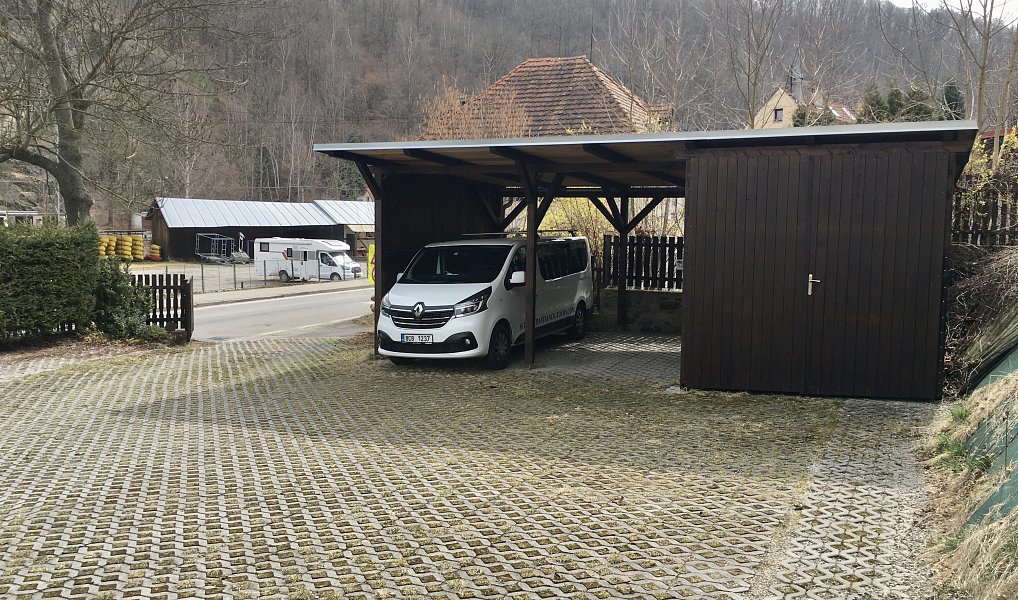 Prodej domu 400 m² s pozemkem 996 m², Český Krumlov – náhled fotky 3