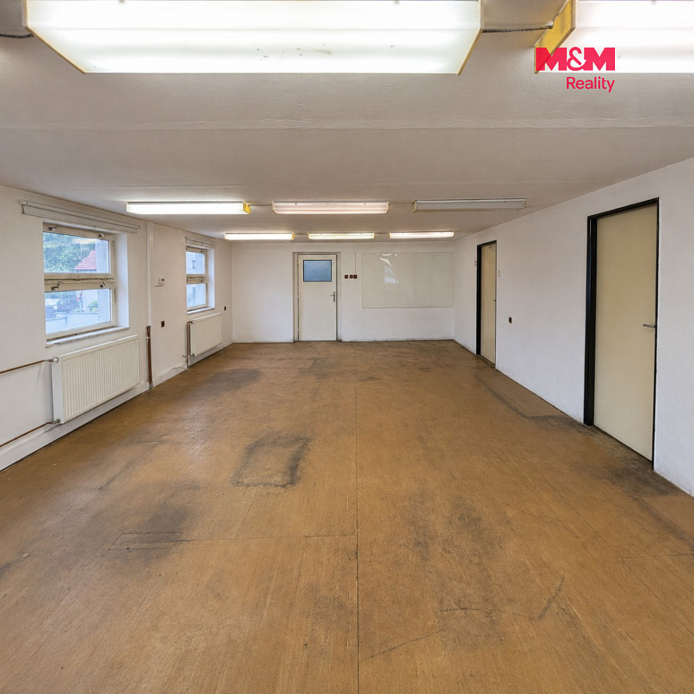 Pronájem skladovacích prostor 105 m² – fotografie 3