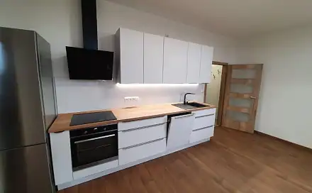 Pronájem bytu 2+1 59 m², Přední, Jihlava