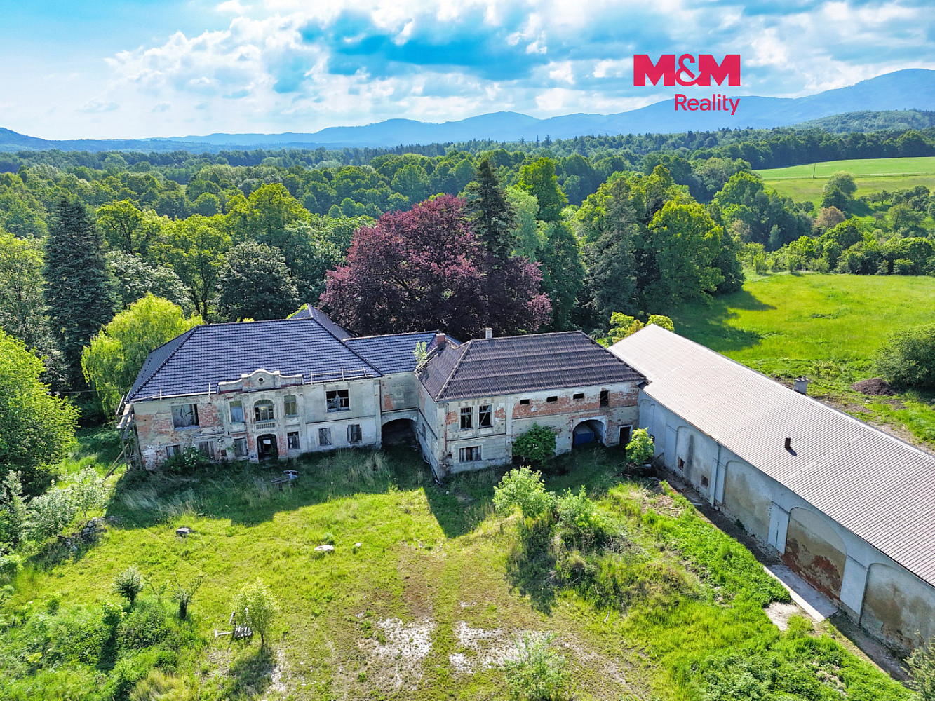 Prodej zámku Tomíkovice
