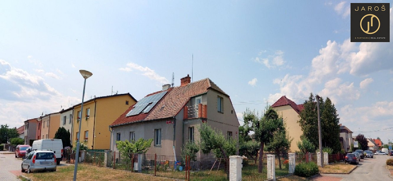 Prodej domu 130 m² s pozemkem 380 m²