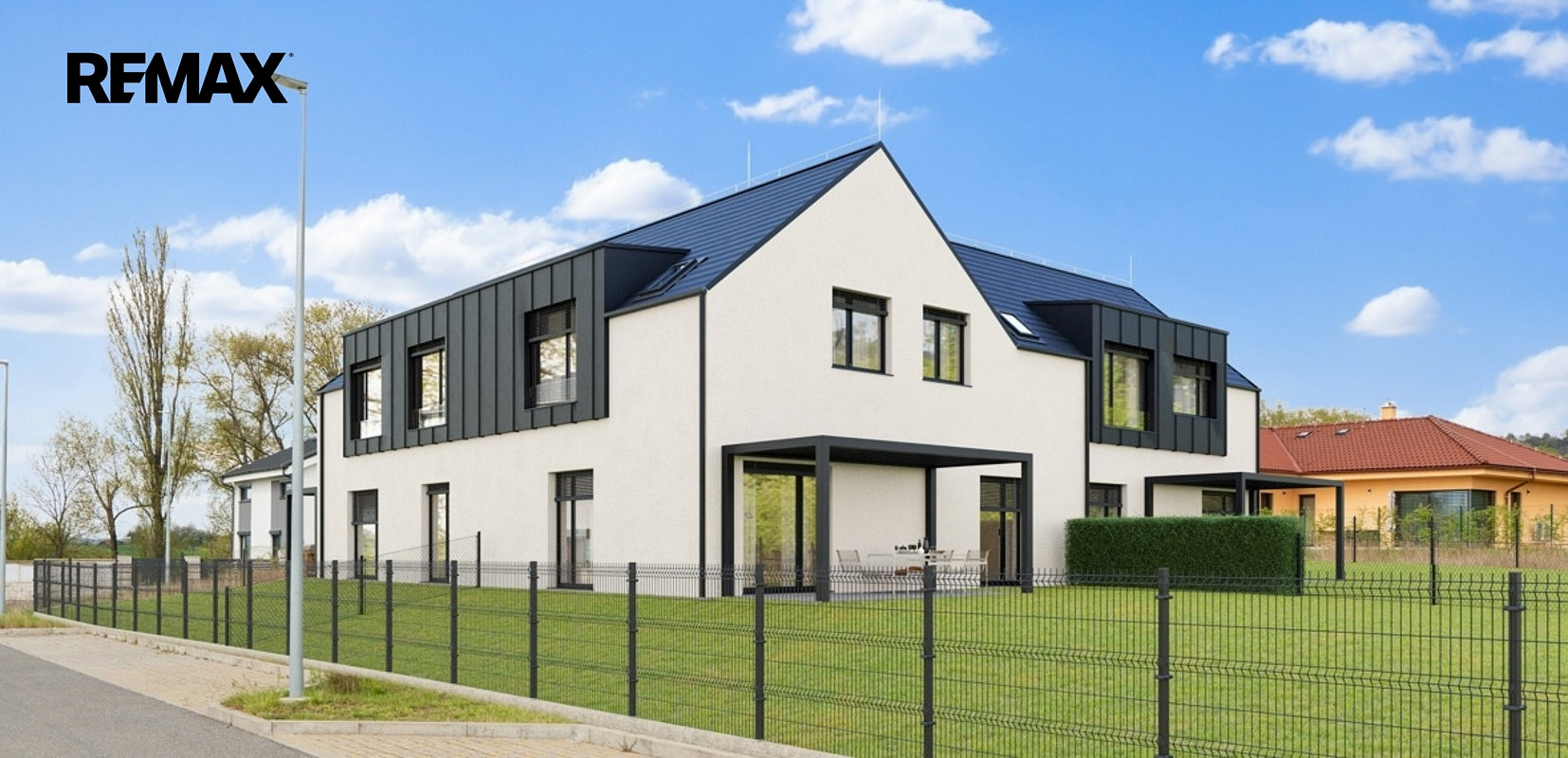 Prodej domu 122 m² s pozemkem 338 m²