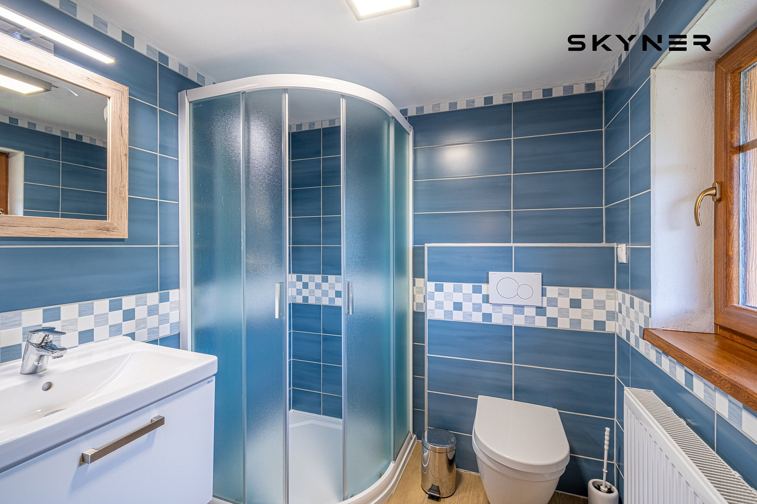 Prodej ubytovacího objektu 271 m² – fotografie 4