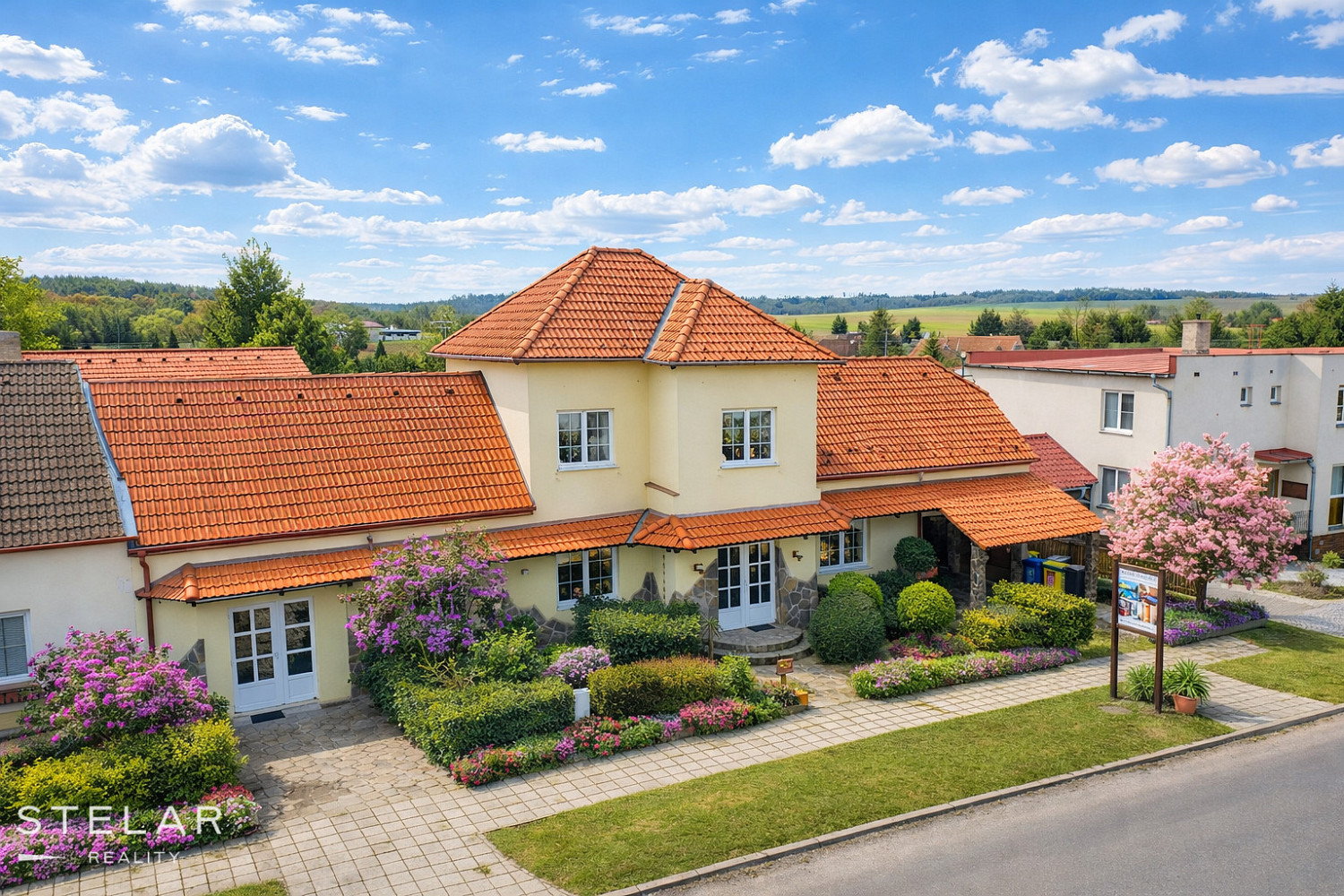 Prodej komerčního objektu (jiného typu) 665 m² – fotografie 2