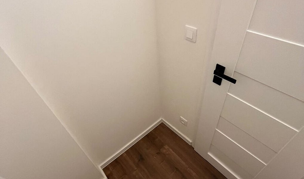 Pronájem bytu 3+kk 63 m², Třebenice – náhled fotky 8