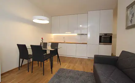 Pronájem bytu 2+kk 42 m²