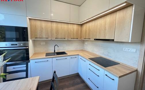 Pronájem bytu 3+1 75 m², Tupolevova, Praha 9 - Letňany
