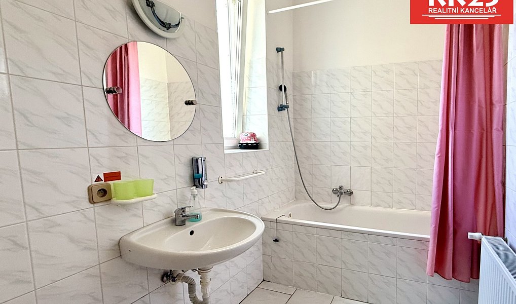 Pronájem bytu 1+kk 40 m², Mariánské Lázně – náhled fotky 5