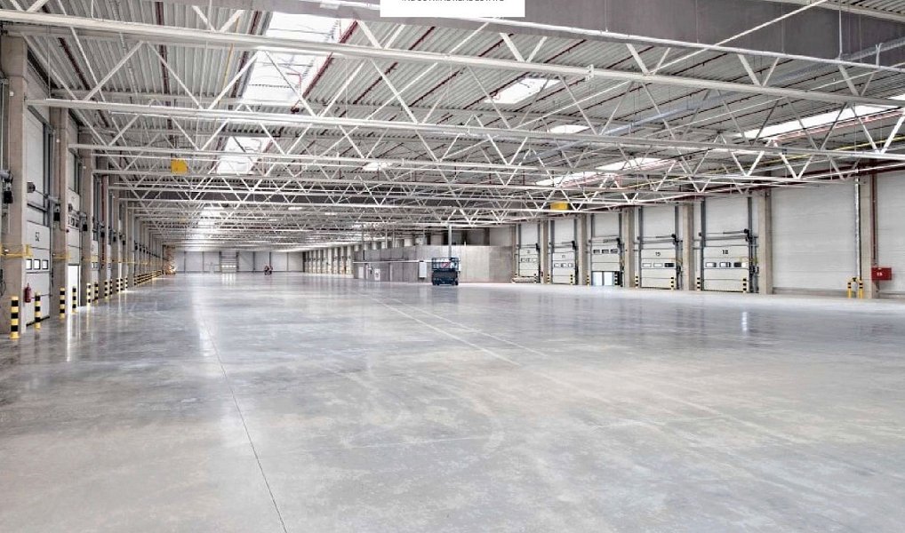 Pronájem výrobních prostor 10 000 m², Plzeň – fotka 1 z 10
