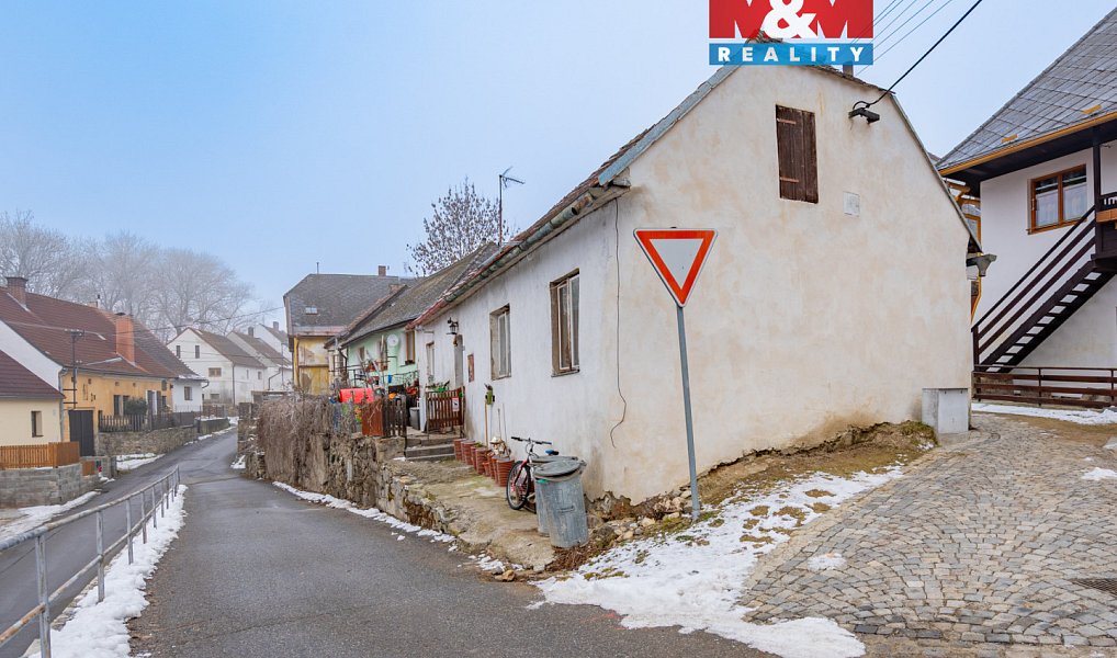 Prodej domu 45 m² s pozemkem 155 m², Volyně – fotka 1 z 13