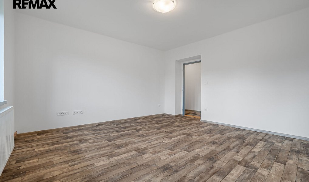 Prodej bytu 2+1 55 m², Telč – náhled fotky 9