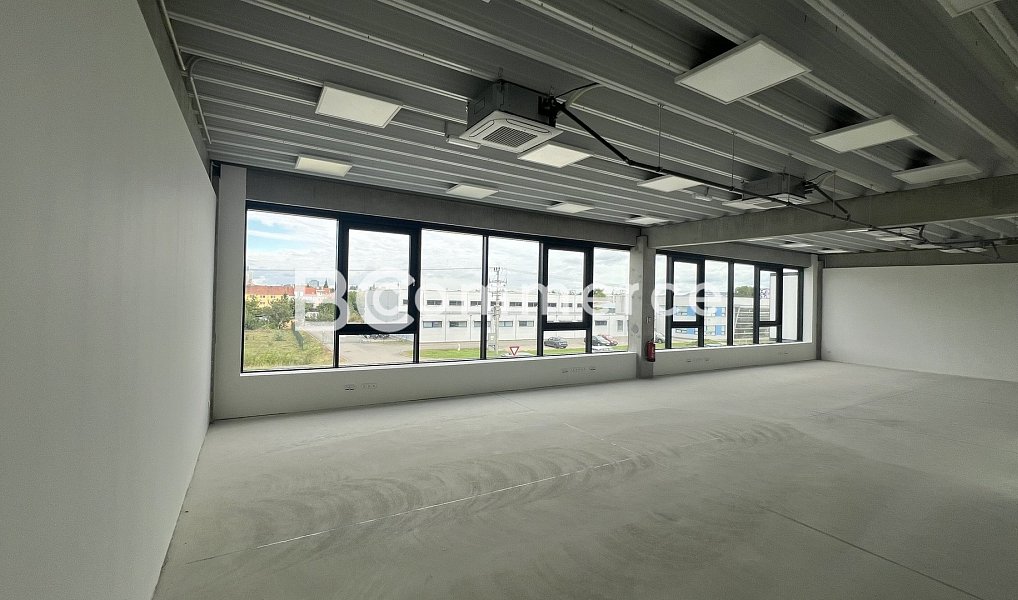 Pronájem skladovacích prostor 470 m², Brno – náhled fotky 11