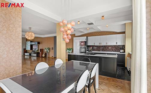 Prodej bytu 4+kk 187 m², Astlova, Praha 5 - Smíchov