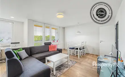 Prodej bytu 3+1 70 m², Na vyhaslém, Kladno