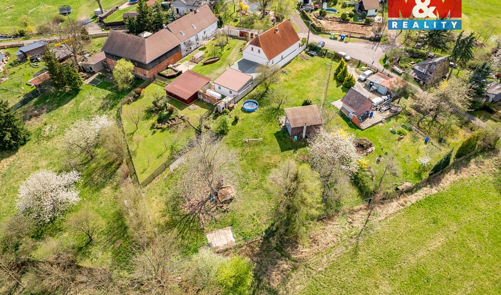 Prodej stavebního pozemku 1 435 m², Chuderov – náhled fotky 17