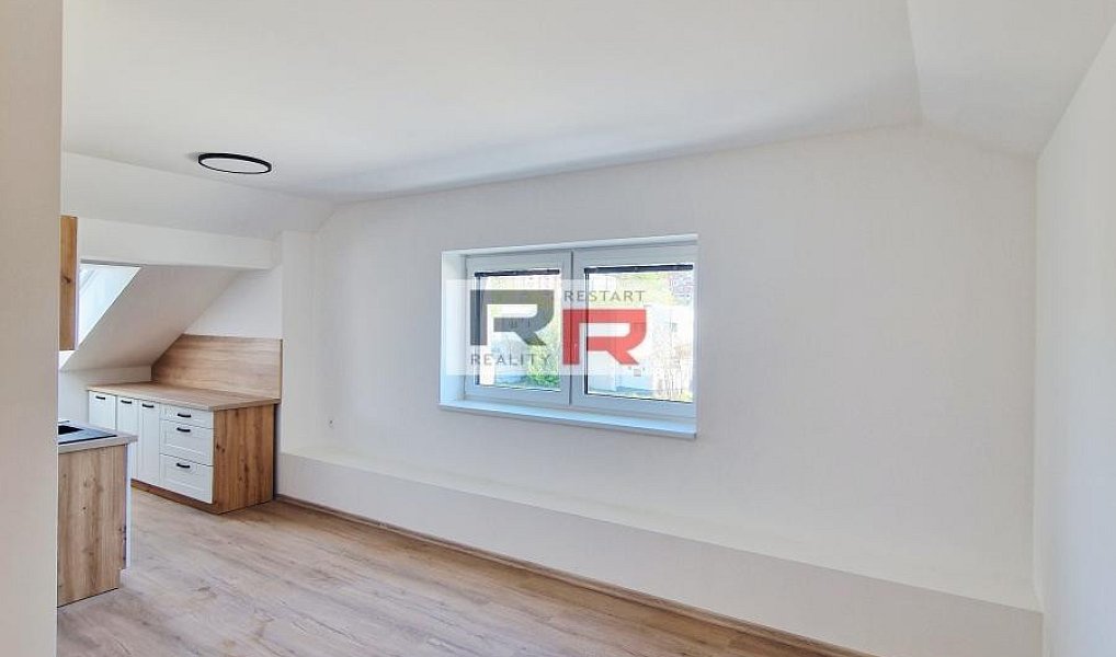 Pronájem bytu 2+kk 45 m², Šternberk – náhled fotky 6