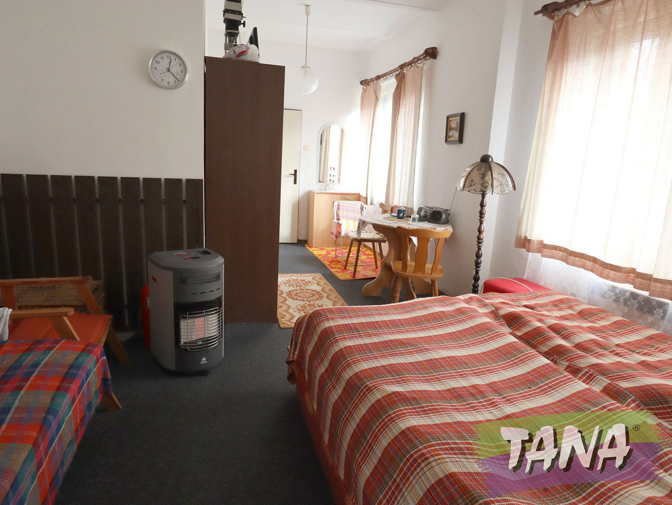 Prodej domu 339 m² s pozemkem 3 919 m² – fotografie 2