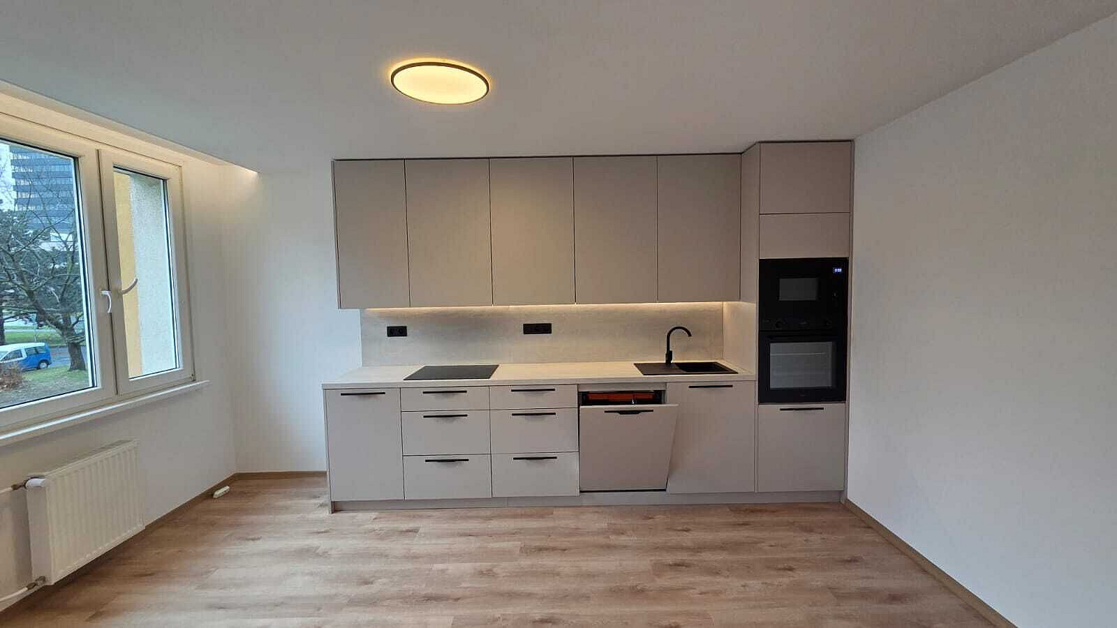 Pronájem bytu 3+kk 67 m²