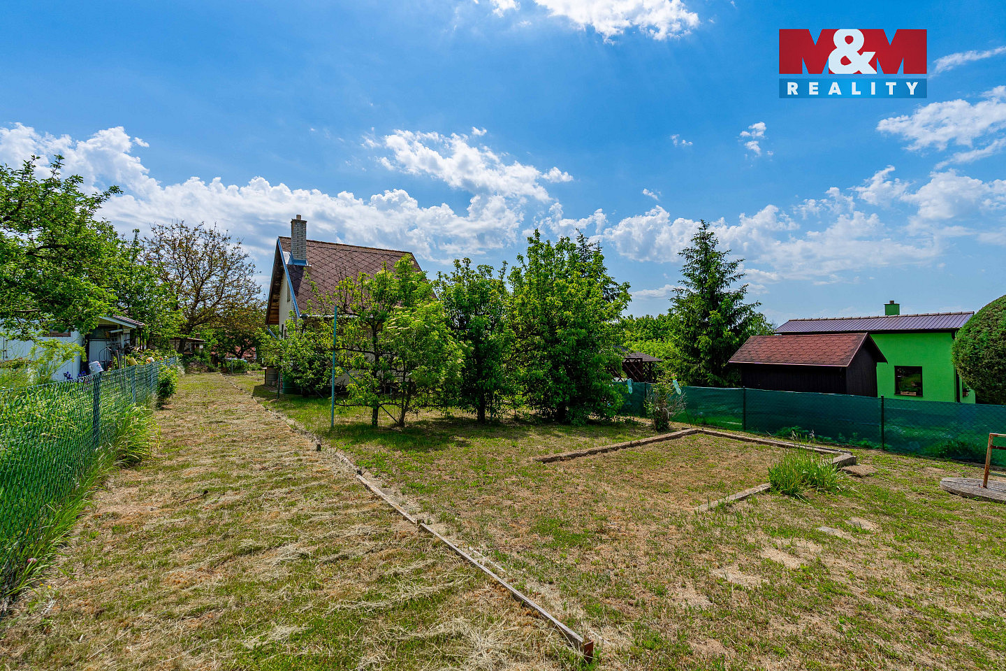 Prodej chaty/chalupy 50 m² s pozemkem 413 m² - Więcej