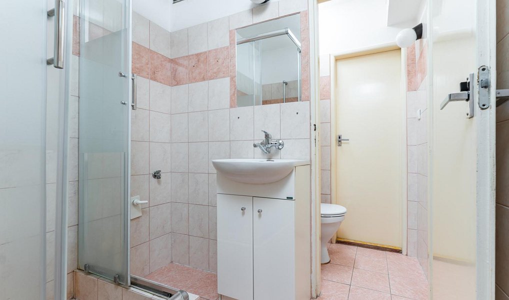 Prodej bytu 3+1 75 m², Praha – náhled fotky 21