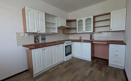 Pronájem bytu 3+kk 55 m², U Stadionu, Most