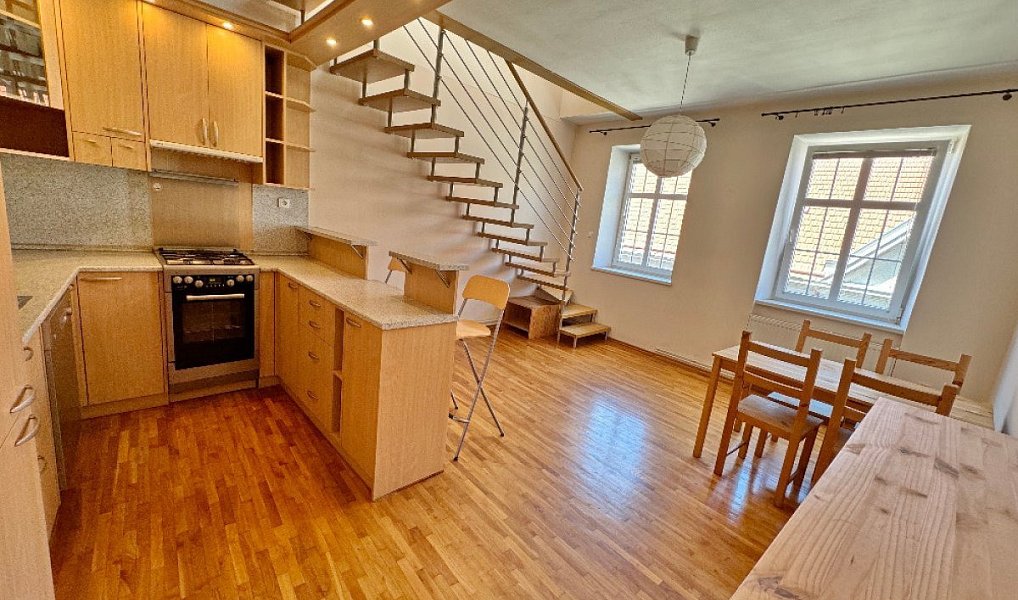 Pronájem bytu 4+kk 110 m², Prostějov – náhled fotky 2
