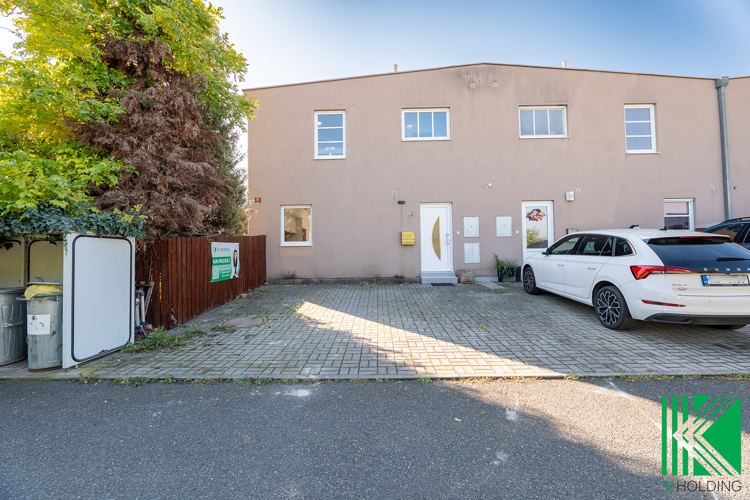 Prodej domu 102 m² s pozemkem 447 m² – fotografie 2