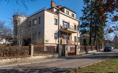 Prodej vily 485 m² s pozemkem 1 266 m², Na Ořechovce, Praha 6 - Střešovice