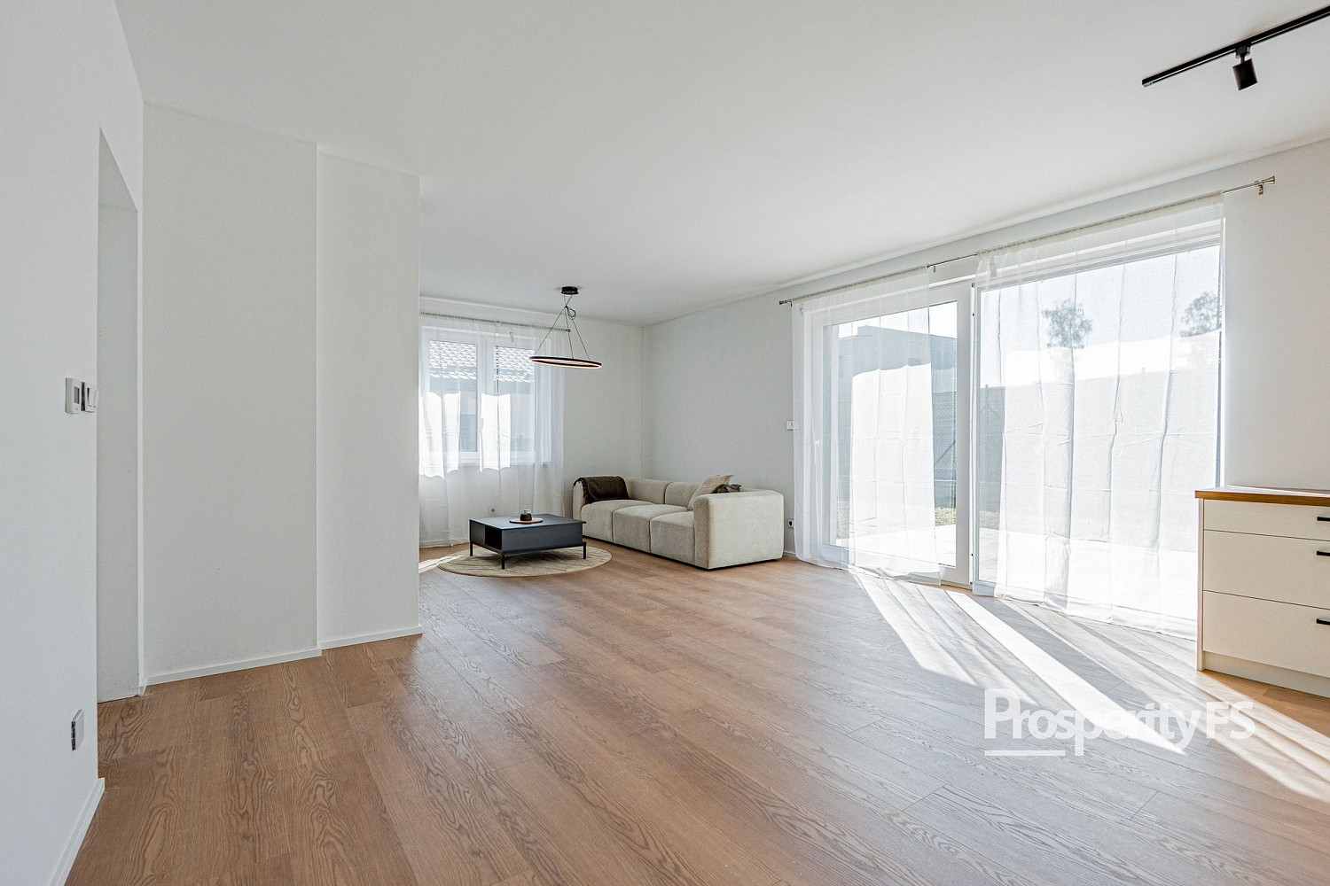 Prodej domu 97 m² s pozemkem 384 m² – fotografie 3