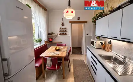 Prodej bytu 2+1 50 m², Osvobození, Jirkov, okres Chomutov