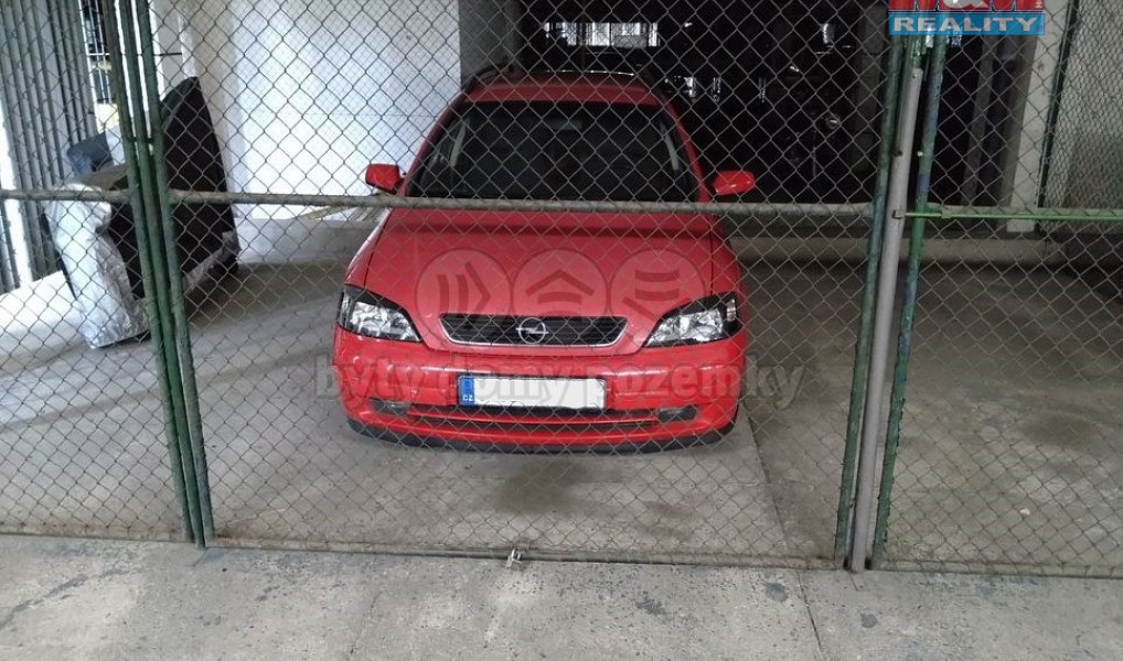 Pronájem garážového stání v Praze, ul. Milevská, Praha – náhled fotky 4